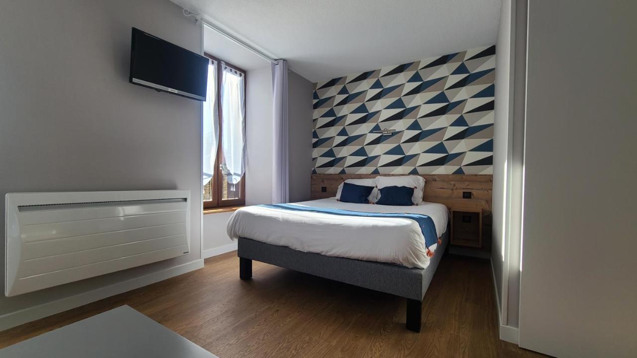 Logis Hotel Auberge De L'Allagnonette Saint-Poncy Екстериор снимка