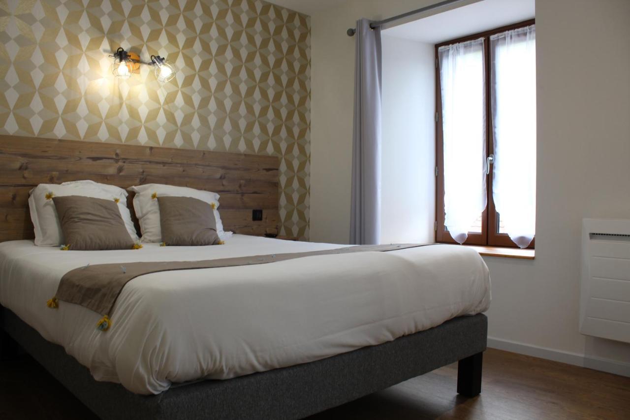 Logis Hotel Auberge De L'Allagnonette Saint-Poncy Екстериор снимка